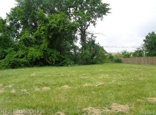 3301 Vinewood St, Detroit, MI 48208