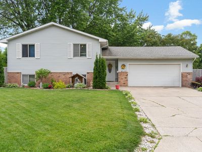 2040 6th Ave NE, Owatonna, MN, 55060