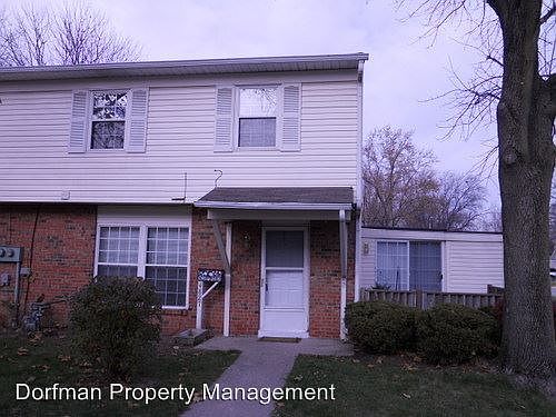 1st image of 4827 Oakwood Trl