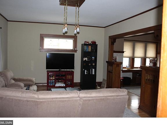 5th image of 109 Oliver Ave