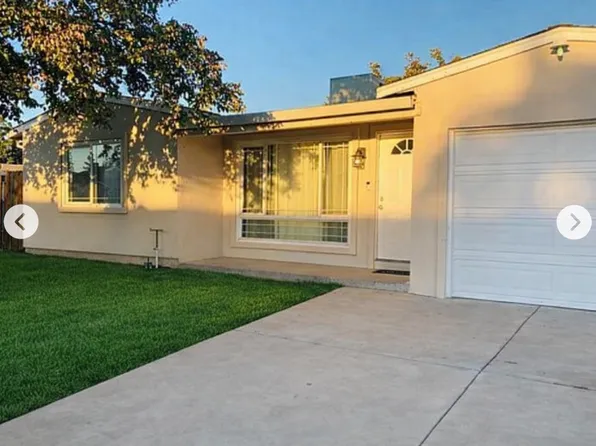 5845 68th St, Sacramento, CA 95824