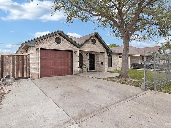 3rd image of 2022 Loma Alta Dr