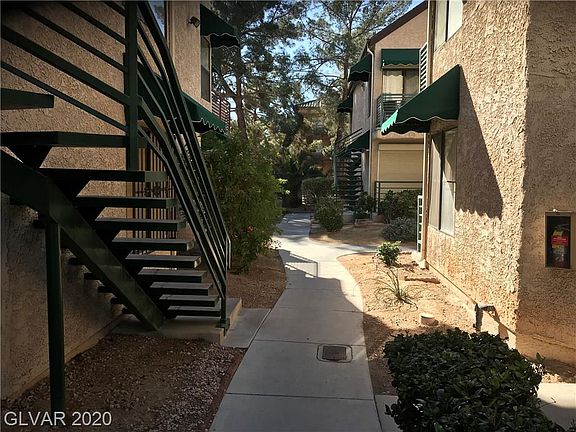 5th image of 460 Elm Dr Unit 202