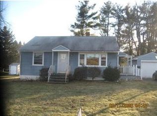 7 Orchard Dr, Paxton, MA 01612