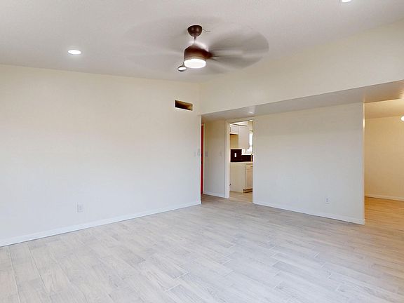 4th image of 9885 Sidewinder St