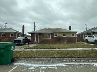 24213 Petersburg Ave, Eastpointe, MI 48021