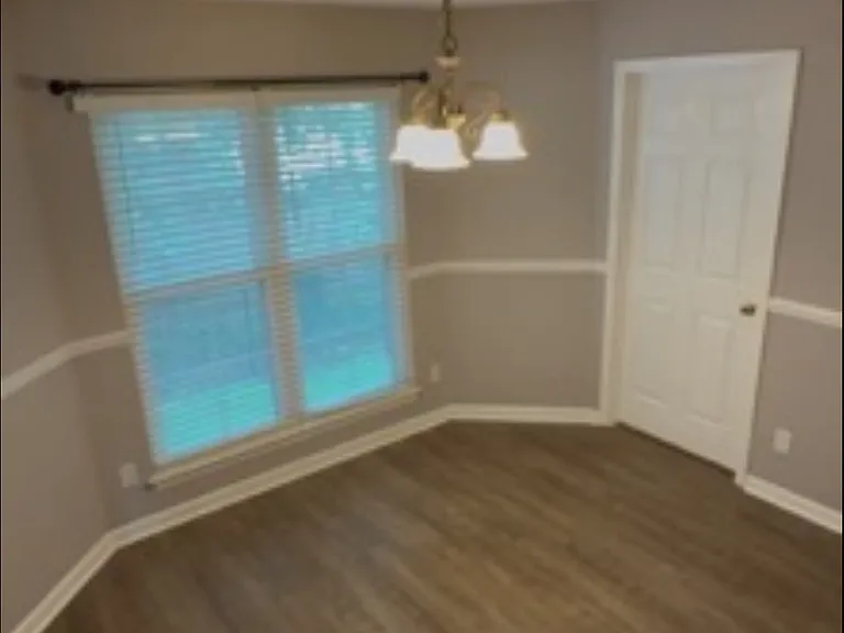 2708 Meadow Park — Photo 7