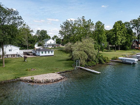 5th image of 65572 W Peninsula Dr