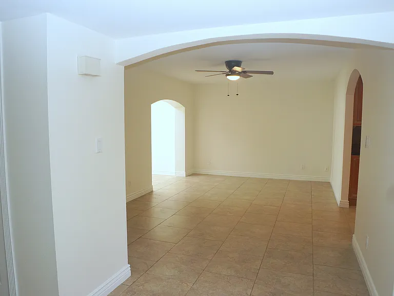 2725 S Azalea Dr — Photo 20