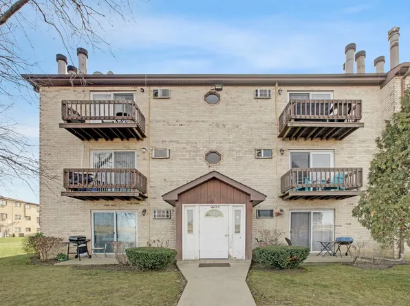 4259 Jennifer Ln APT 2D, Arlington Heights, IL 60004