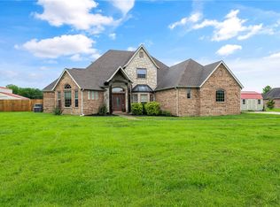 217 S Old Wire Rd, Lowell, AR 72745