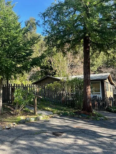 21406 Aldercroft Hts #ROARING WA Photo 1