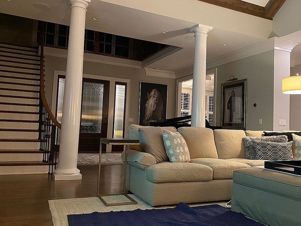 1st image of 4535 Ponte Vedra Dr SE