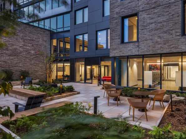 2413 3rd Avenue image 11 of 18