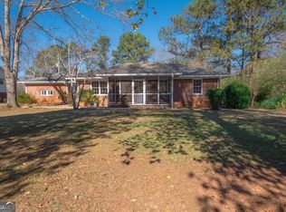 329 Grove St, Barnesville, GA 30204