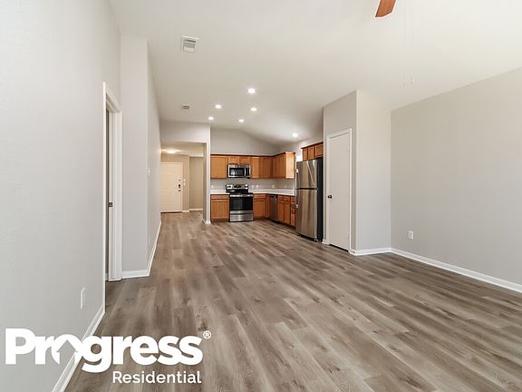 4th image of 17714 Manchester Point Ln
