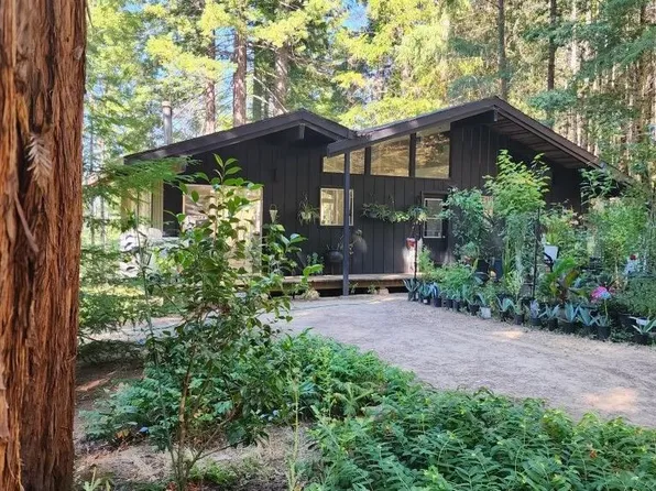 22100 Redwood Ridge Road, Boonville, CA 95415