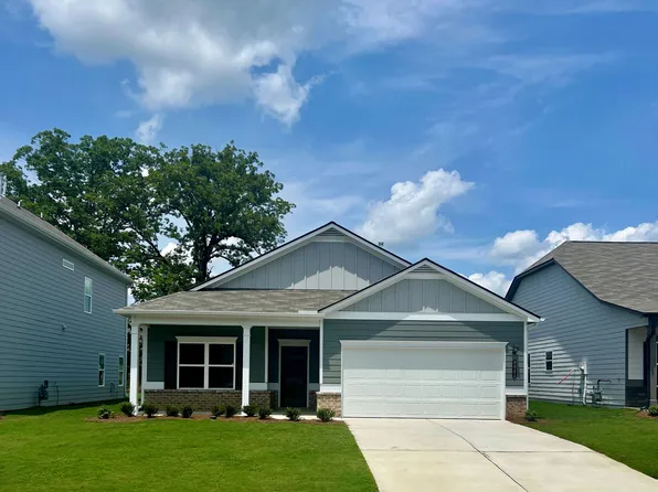 8841 Meadowvale Ct, Ooltewah, TN 37363