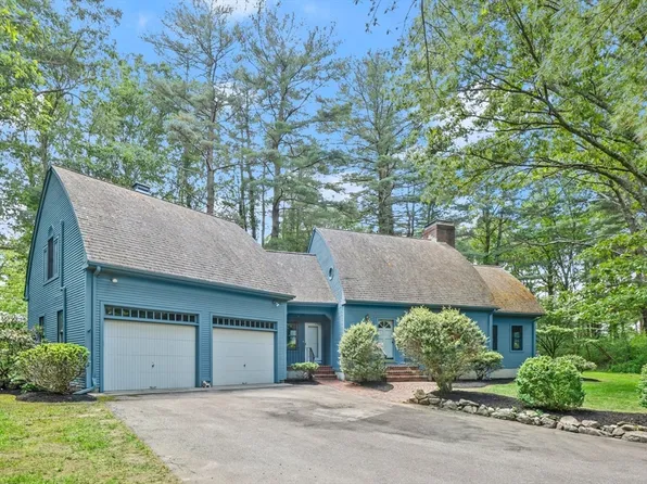 2 Cobblestone Dr, Natick, MA 01760