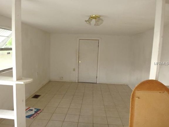 5th image of 2708 E 60th Hwy