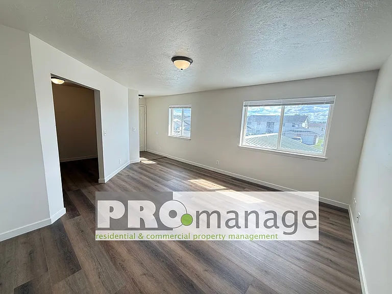 2137 Stace St. — Photo 3