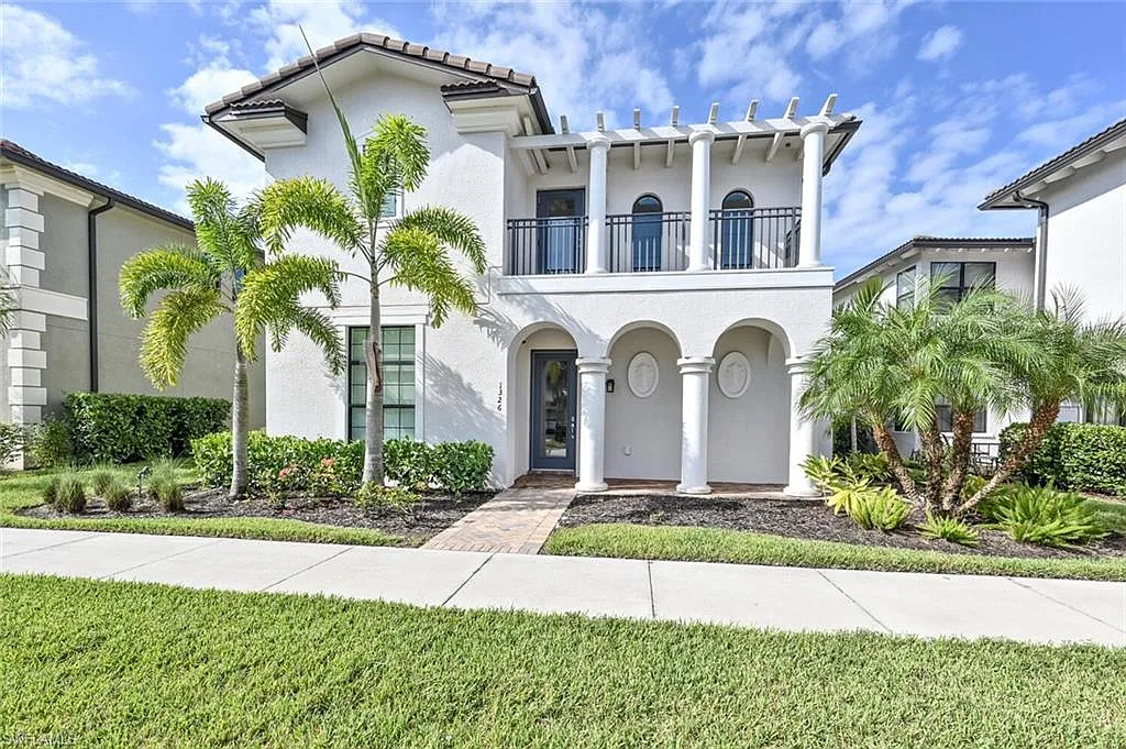 3 bed, 3.5 bath, 2100 sqft, $6,500 — Photo 3