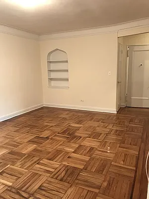 Rented by Giaps Realty Group LLC | media 12