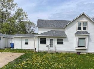 1131 Williams St, Larchwood, IA 51241