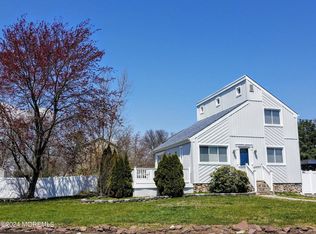 5 Seagoin Rd, Brick, NJ 08723