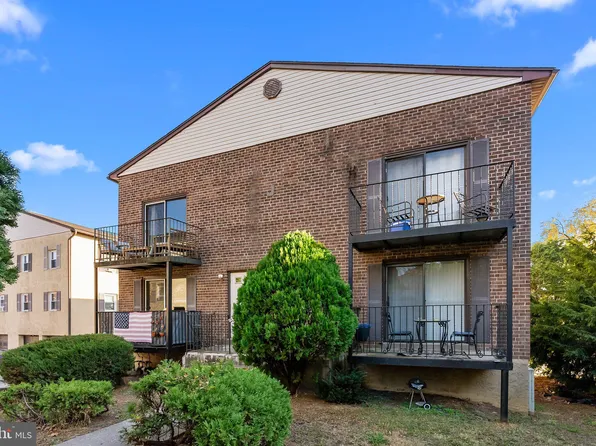 22 S Springfield Blvd #J4, Clifton Heights, PA 19018