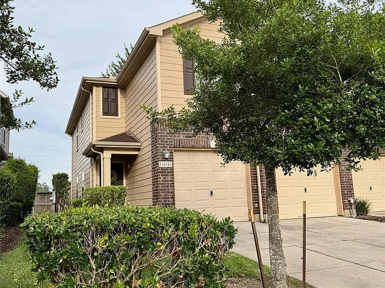 16010 Limestone Lake Dr — Photo 5