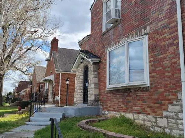 1089 Ferguson Ave, Saint Louis, MO 63130