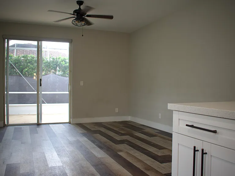 4907 Pelican Mnr — Photo 24