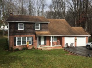 1250 Spruce St NW, Norton, VA 24273