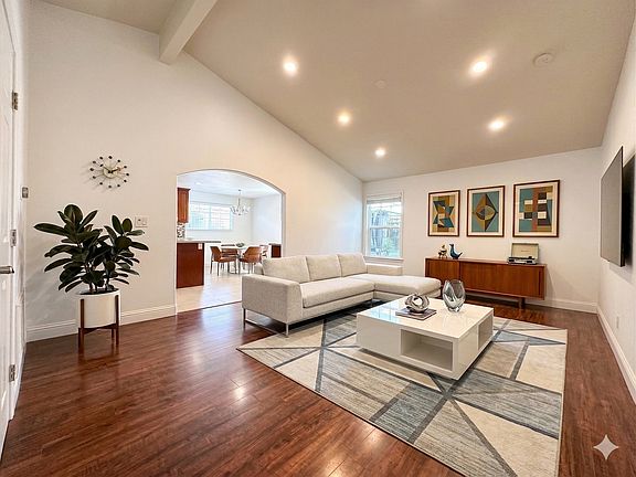 Living Room (virtually staged)