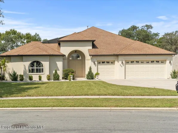 285 Woodstream Way, Spring Hill, FL 34608