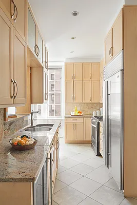 Sold by Compass | media 8