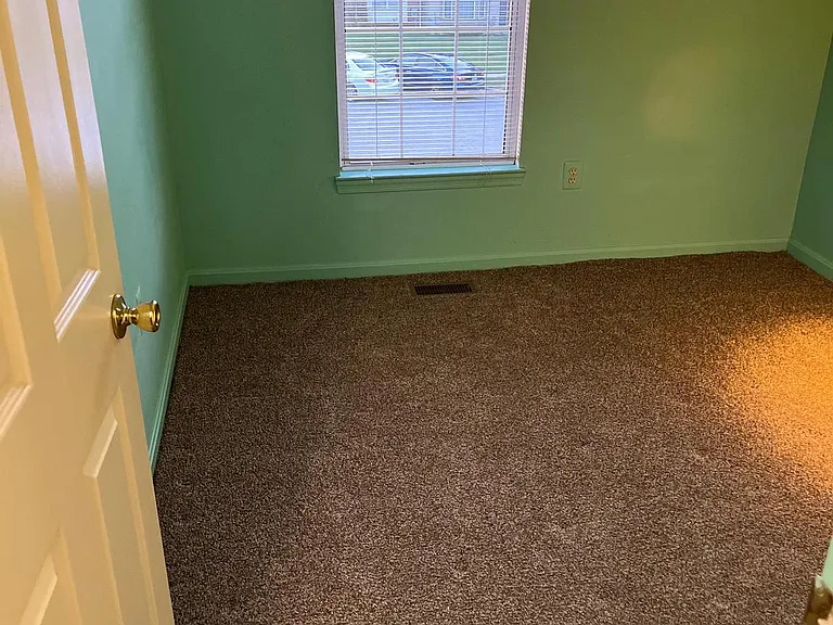 33 Hiddencreek Ct — Photo 9
