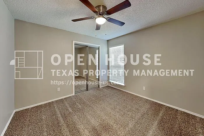 6608 Glen Falls Dr — Photo 16