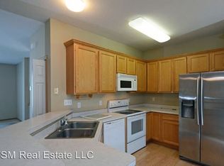 8821 Brunell Way, Inver Grove Heights, MN 55076