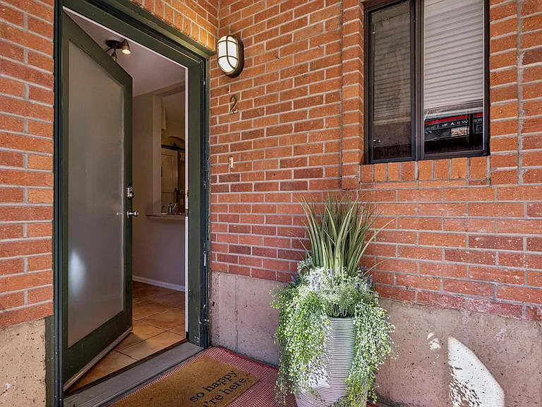 715 Arapahoe Ave #2A — Photo 1