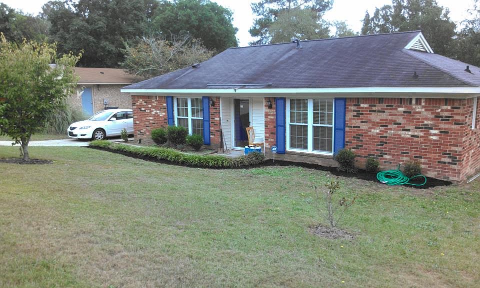 1st image of 3034 Silverwood Dr