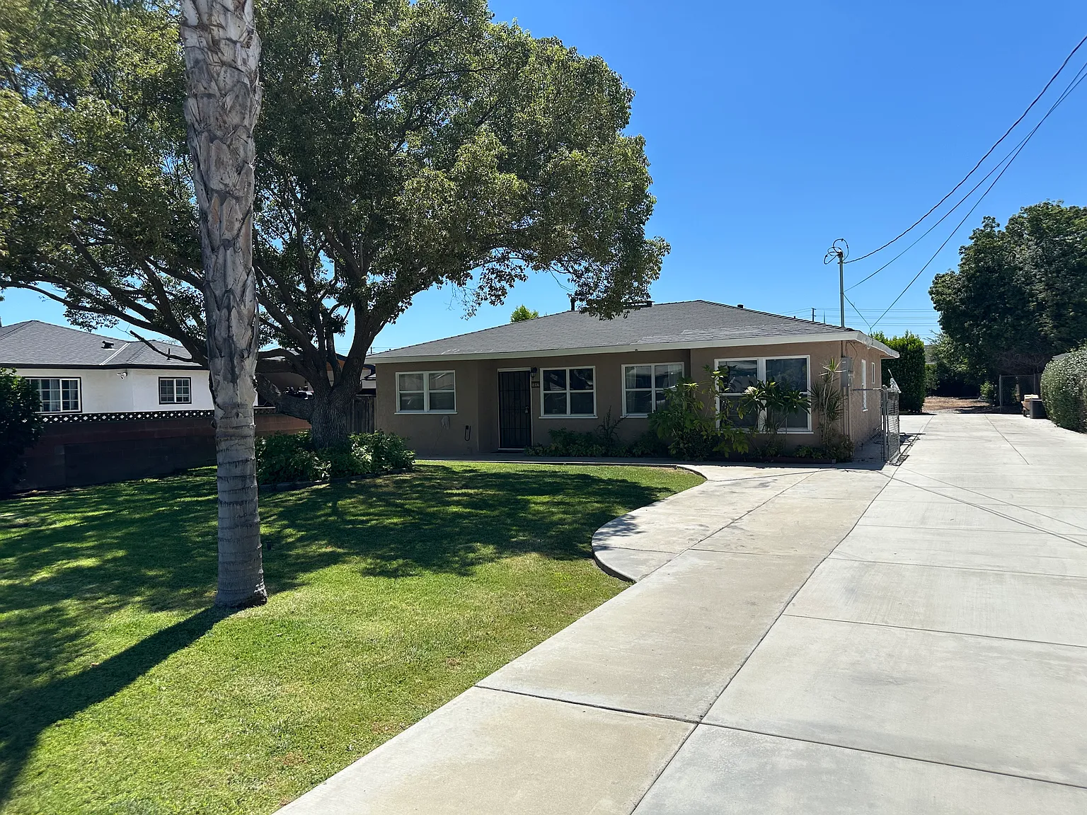 3 bed, 909 sqft, $2,950 — Photo 3