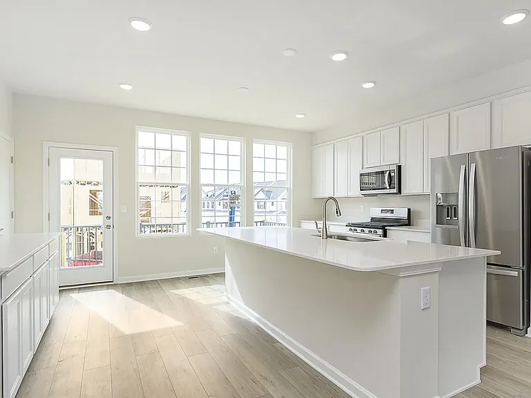 10906 Morab Dr — Photo 11