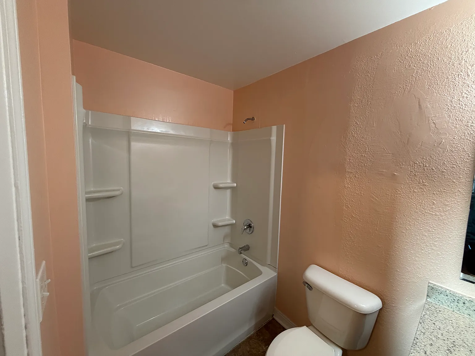 1 bed, $825 — Photo 4