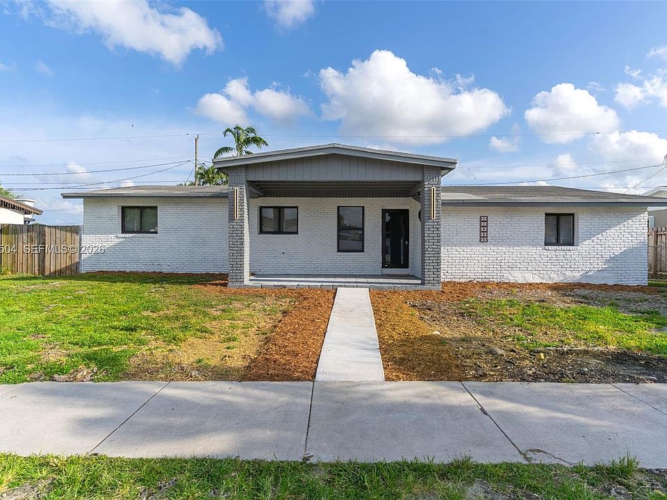 1st image of 11850 SW 206th Ter