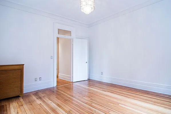 Rented by WAM Partners - William Moses Co. | media 77