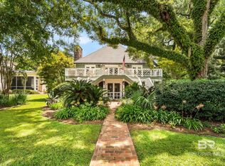 4 Molokai Ln, Fairhope, AL 36532