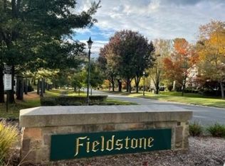 44 Fieldstone Rd, Bedminster, NJ 07921