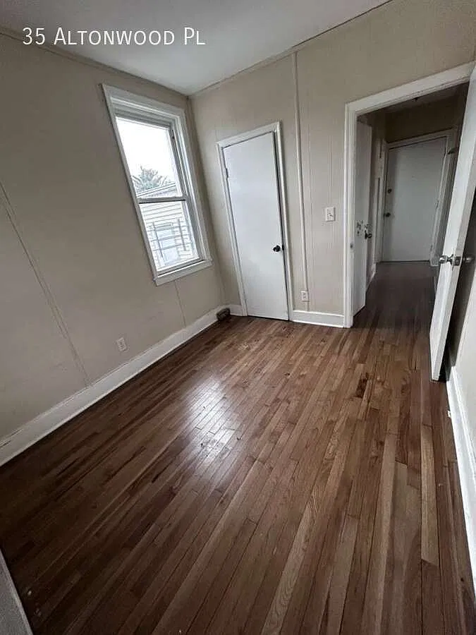 1 bed, $2,200 — Photo 2